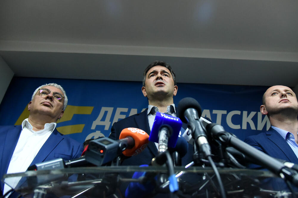 Mandić, Medojević i Knežević, Foto: Boris Pejović