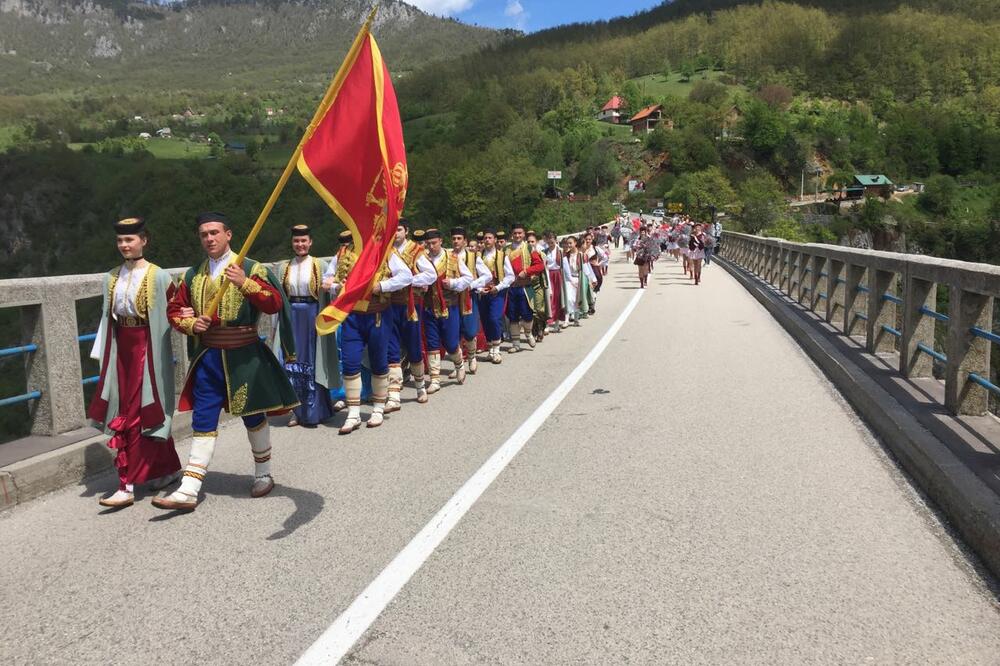Danas na mostu, Foto: Obrad Pješivac