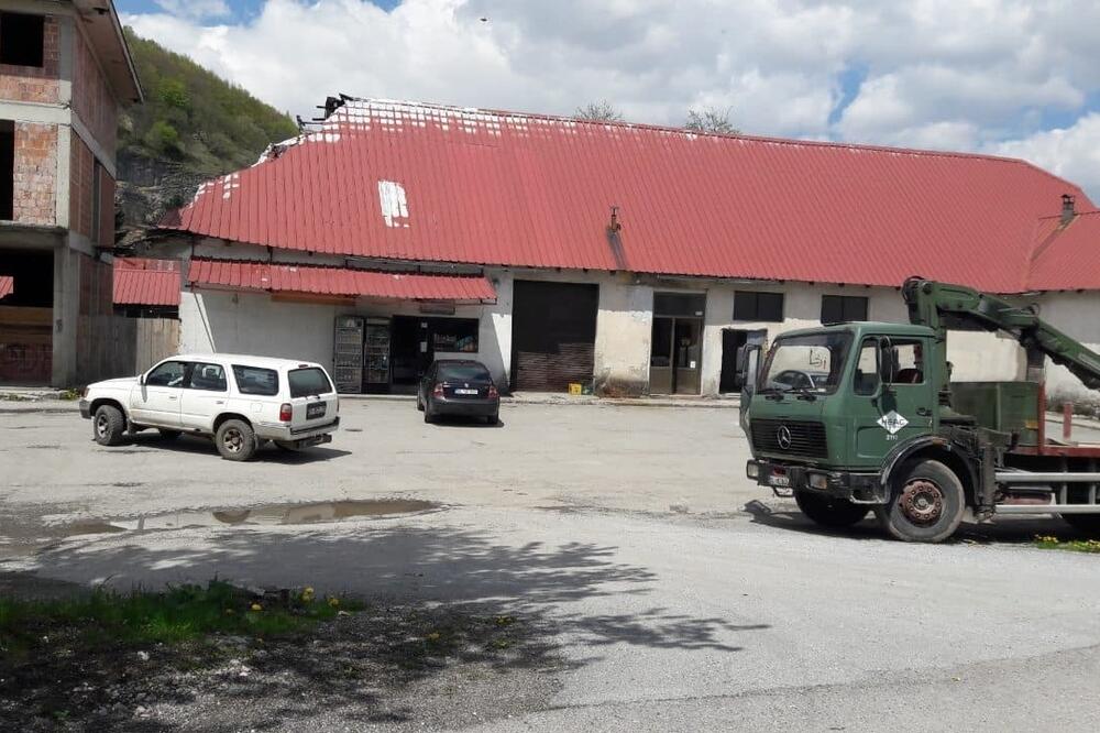 Informacije se dobijaju u kafani, Foto: Dragana Šćepanović