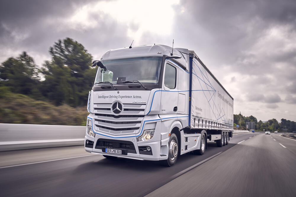 Mercedes Aktros, Foto: Product Communications Daimler T