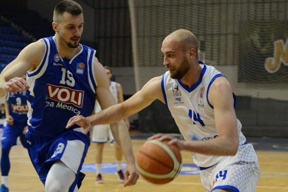 Duel Spasojevića iz Sutjeske i Zorana Nikolića iz Budućnosti, Foto: Milan Šapurić