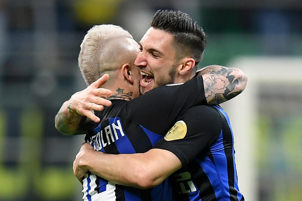 Politano i Naingolan slave gol protiv Kjeva, Foto: Reuters