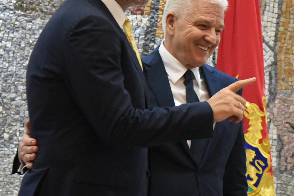 Albanski premijer Edi Rama i crnogorski premijer Dusko Markovic, Foto: Boris Pejović
