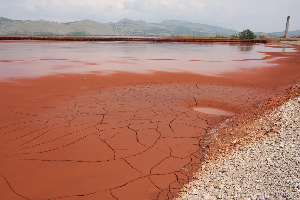 Najavili žalbu Ustavnom sudu: Crveni mulj kod KAP -a, Foto: Nenad Mandić