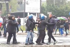 Sinišu Mihajlovića policija spriječila da se obračuna sa navijačem