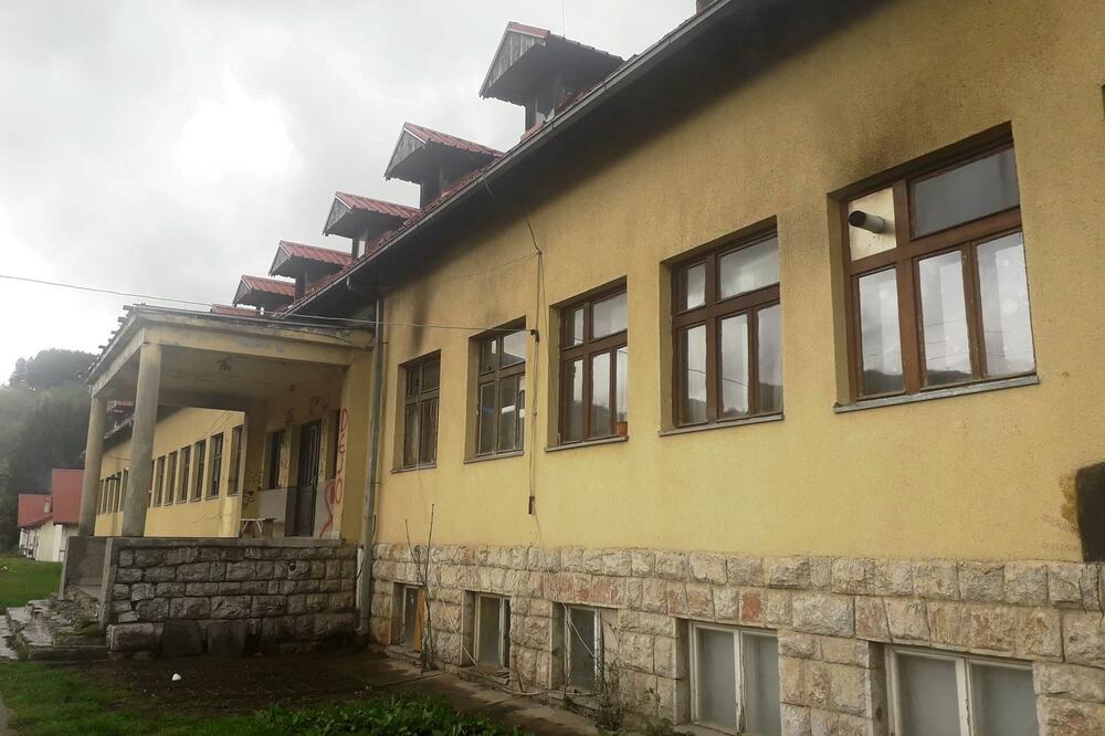 Stanari trpe, da ne ostanu i bez smještaja - Dom učenika u Kolašinu, Foto: Dragana Šćepanović