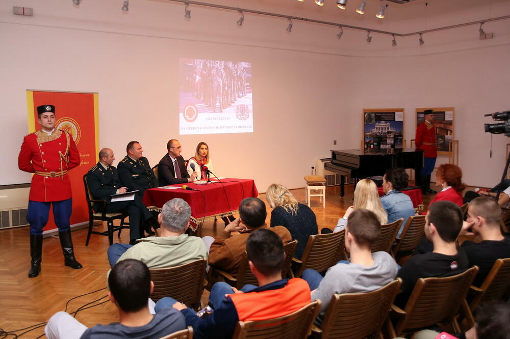 Građanski sat u Baru, Foto: Ministarstvo odbrane