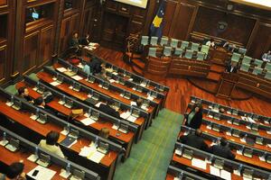 Usvojena rezolucija o "genocidu bivšeg režima srpske države na...