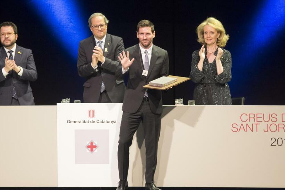 Mesi sa nagradom, Foto: Mundo deportivo