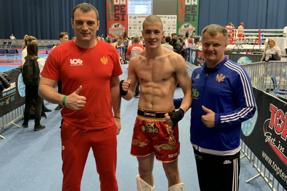 Miloš Mugoša sa trenerima