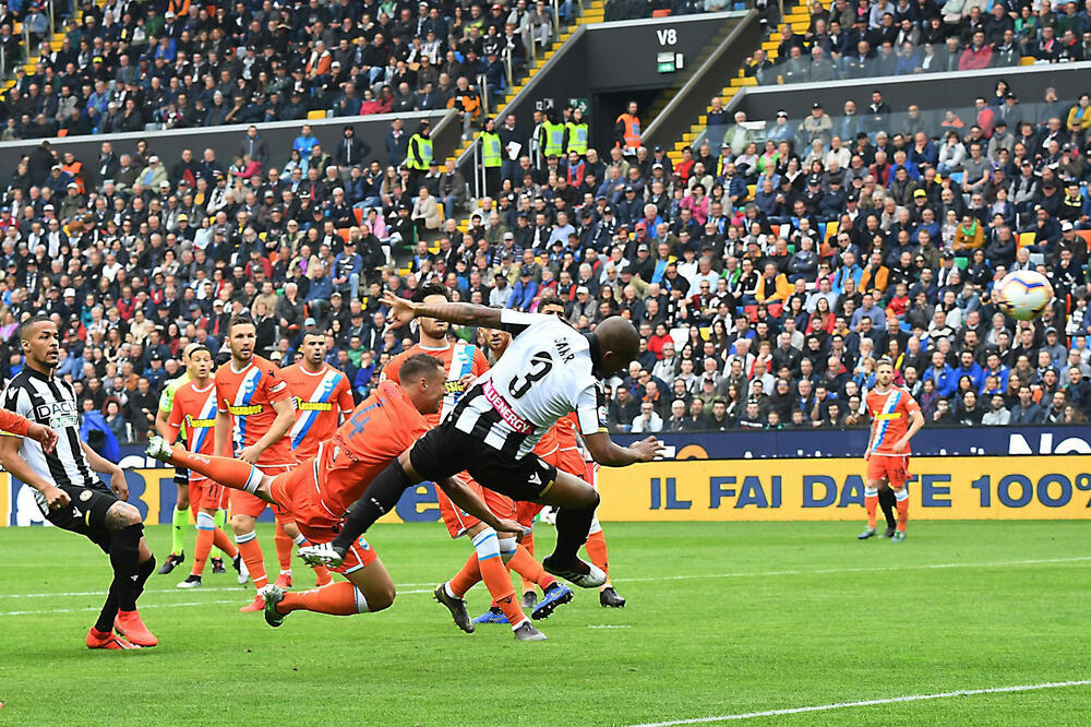 Samir iz Udinezea postiže gol za 1:0, Foto: Beta/AP