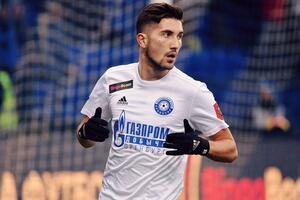 Dilema: Svadba ili Rusija?