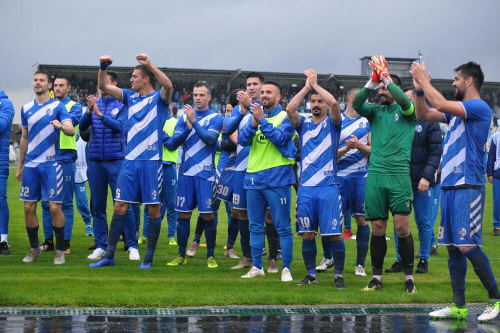 Slavlje fudbalera Sutjeske, Foto: Milan Šapurić