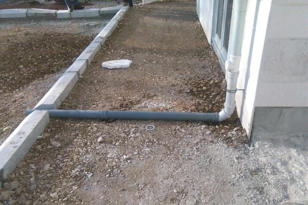 Ni oluci nijesu postavljeni kako treba, Foto: Siniša Luković