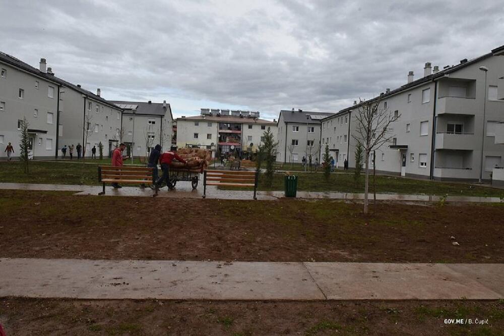 Izgrađeni stanovi za 120 porodica Kampa Konik, Foto: Vlada Crne Gore