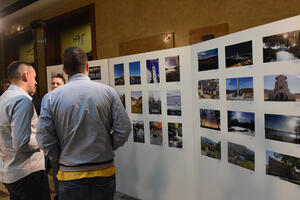 FOTO Otvorena izložba &bdquo;Moj grad - Moja domovina&ldquo;