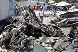 Mogadišu: Najmanje devet mrtvih u samoubilačkom bombaškom napadu...
