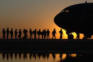 Pentagon planira slanje 10.000 vojnika na Bliski istok