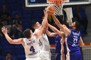 Šampion je na potezu