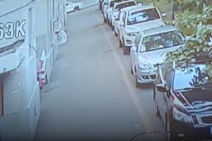 Pogledajte: Mladić spasio dijete koje je palo sa petog sprata