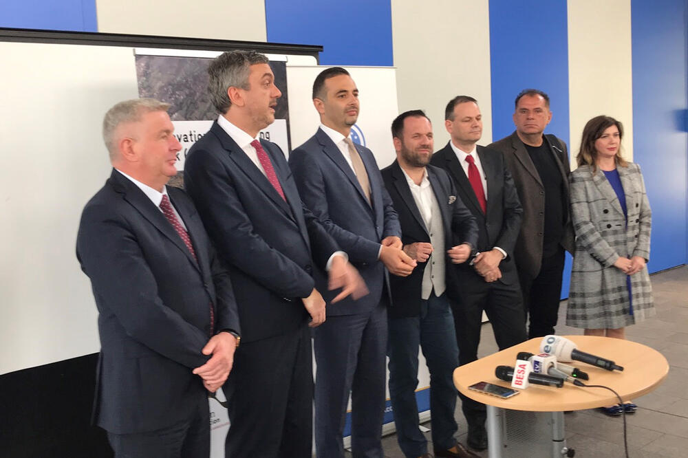 Sa sastanka u Prištini, Foto: PKCG