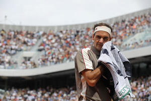 Rodžer Federer sa lakoćom preskočio Sonega