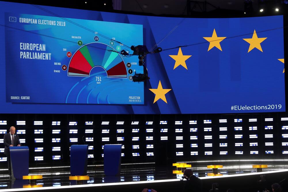 Prve projekcije budućeg saziva Evropskog parlamenta, Foto: Reuters