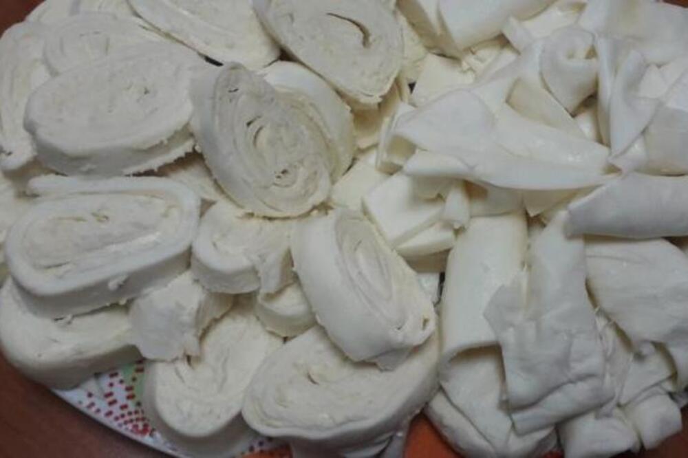 Specijalitet Kolašina i Mojkovca: Lisnati sir, Foto: Dragana Šćepanović, Dragana Šćepanović