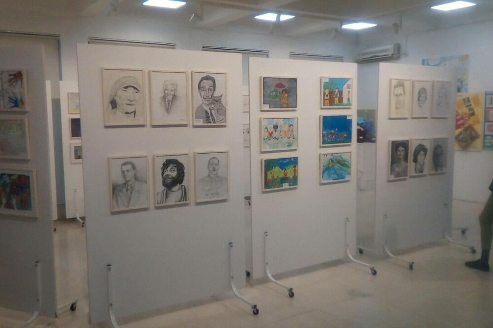 Sa otvaranja izložbe, Foto: Borko Ždero