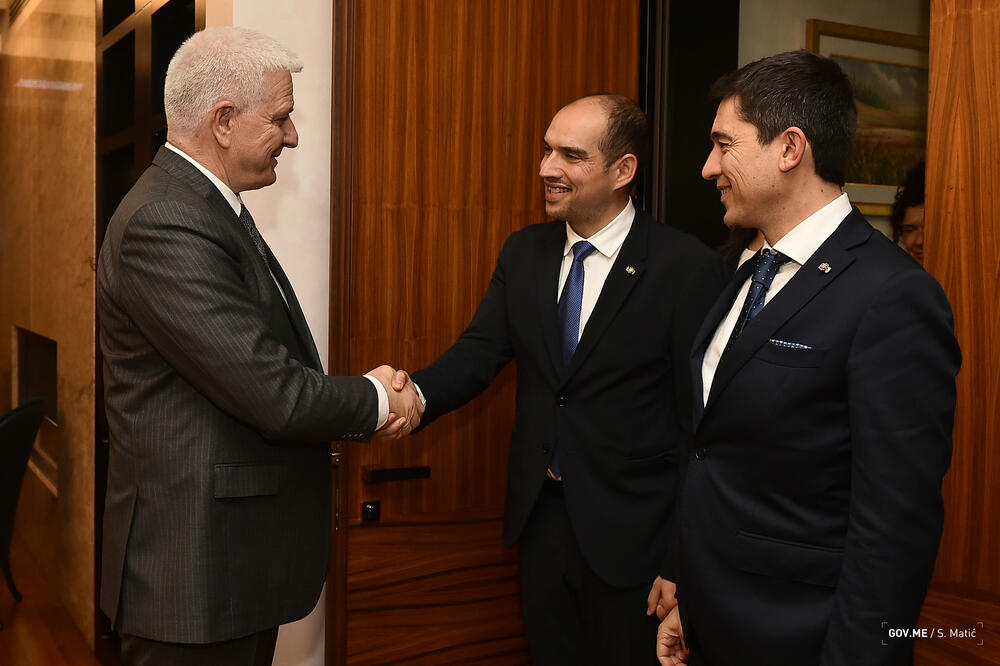 Sa susreta, Foto: Saša Matić