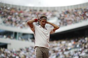 Federeru tri brejka dovoljna za rutinski trijumf, Dimitrov bolji...