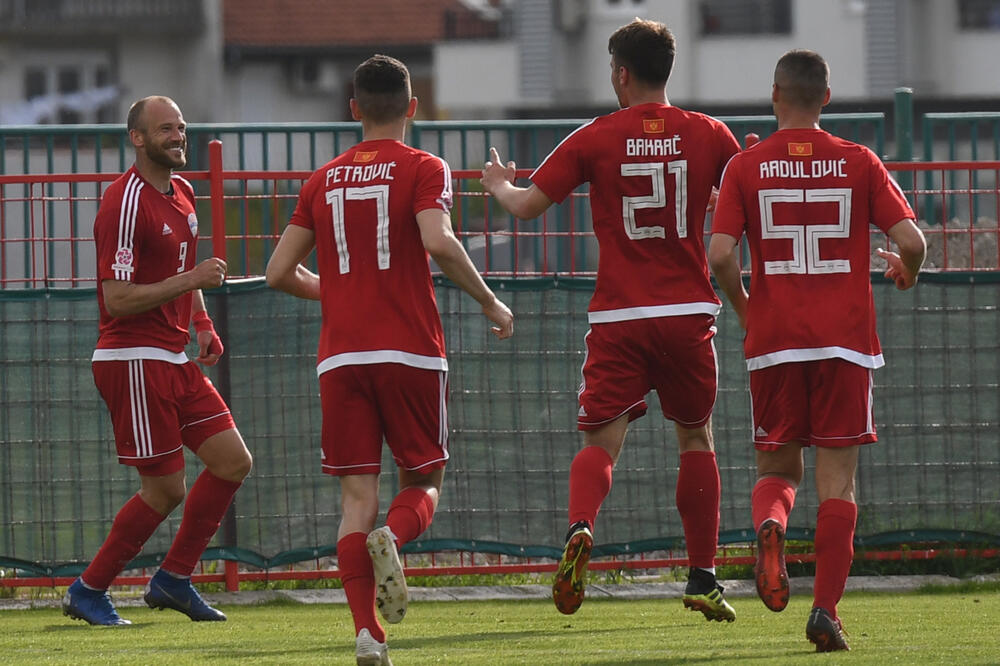 Fudbaleri OFK Titograda, Foto: Savo Prelević