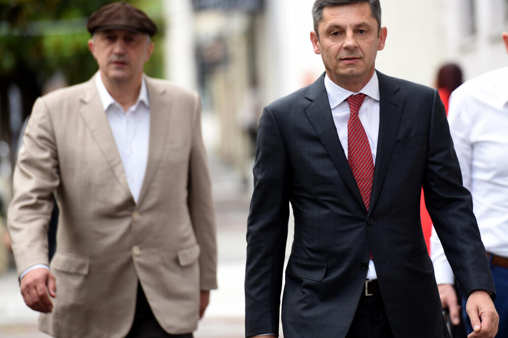 Ivanović i Obradović danas pred sudom, Foto: Savo Prelević