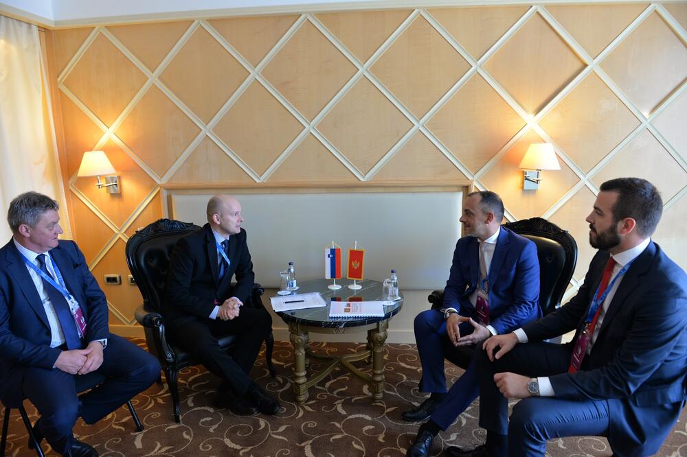 Sa sastanka, Foto: Ministarstvo odbrane