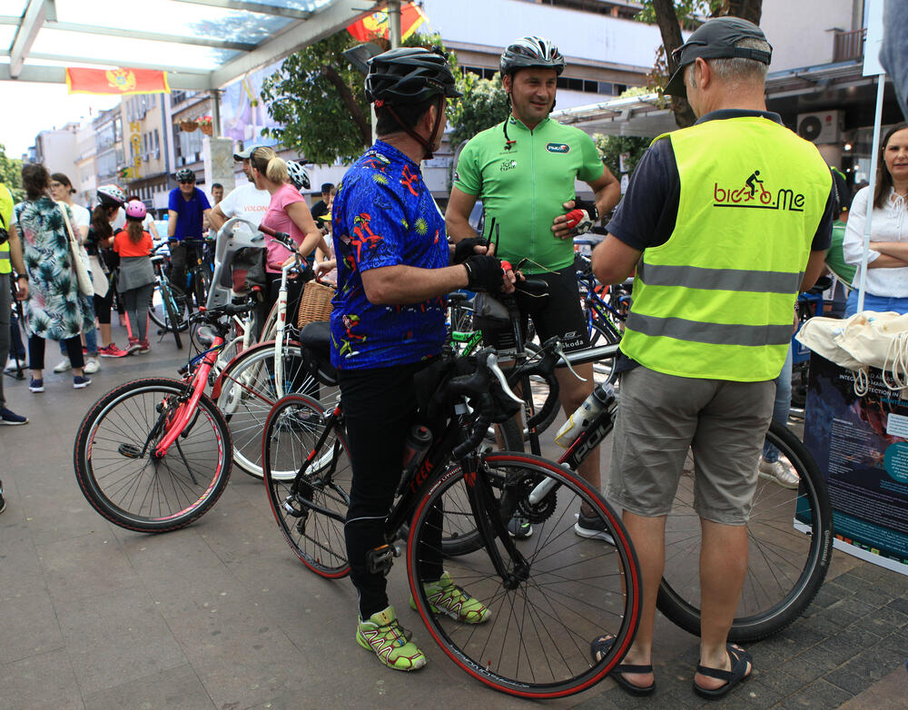 Vožnjom obilježili Svjetski dan bicikla