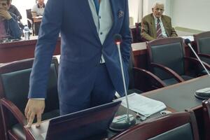 Tripović podnio ostavku na mjesto direktora