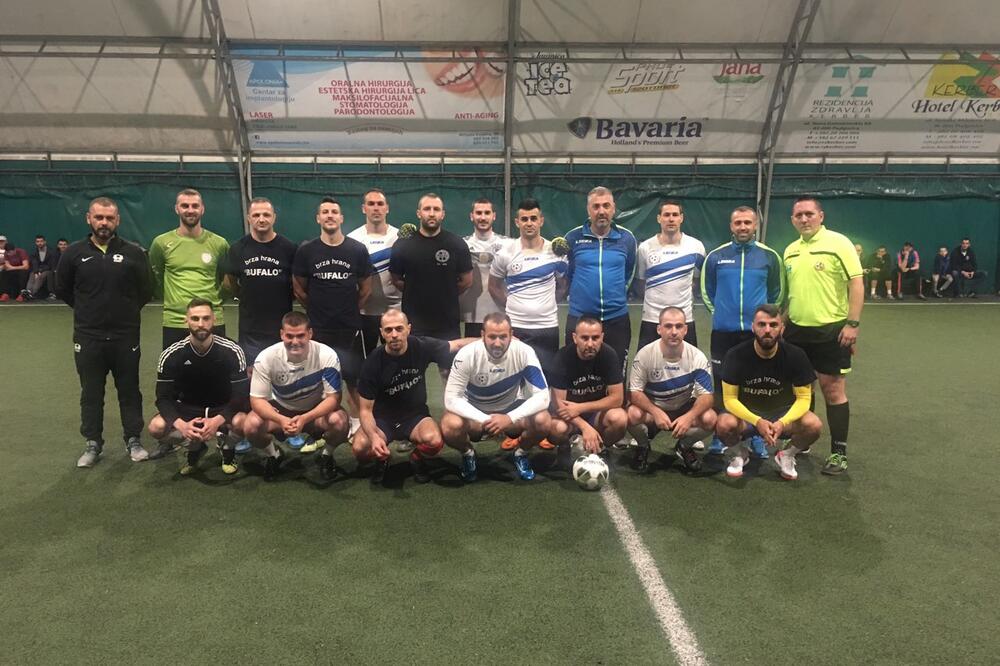 Igrači Akapulka i Nergelie uoči polufinalnog meča, Foto: Minifudbal.me