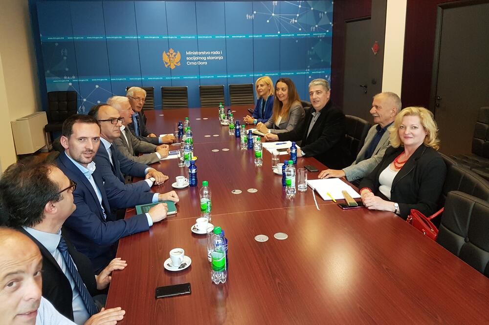 Sa sastanka, Foto: Ministarstvo rada i socijalnog staranja