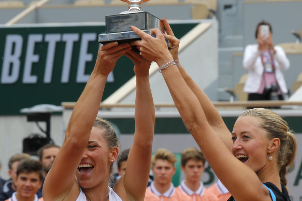 Baboš i Mladenović, Foto: Michel Euler