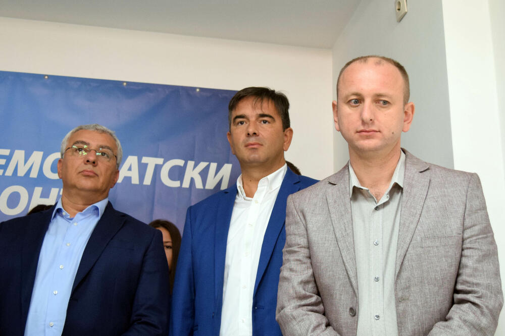 Lideri DF, Andrija Mandić, Nebojša Medojević, Milan Knežević, Foto: Boris Pejović