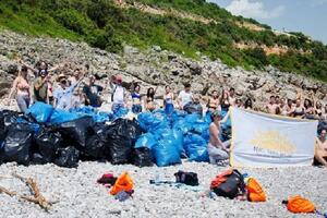 Uspješna akcija čišćenja u zalivu Trašte