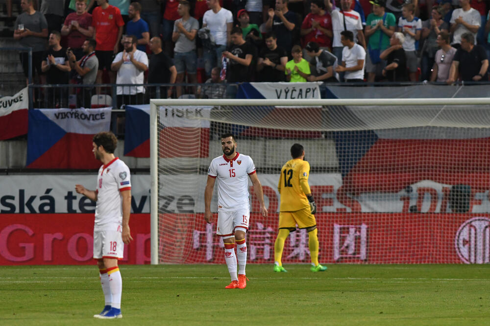 Poraz u Češkoj ne boli, više boli to što je bio očekivan, Foto: Savo Prelević