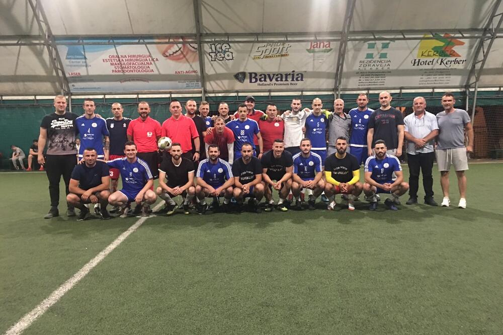 Igrači SD Akapulko i Podgorica 2014, Foto: Minifudbal.me