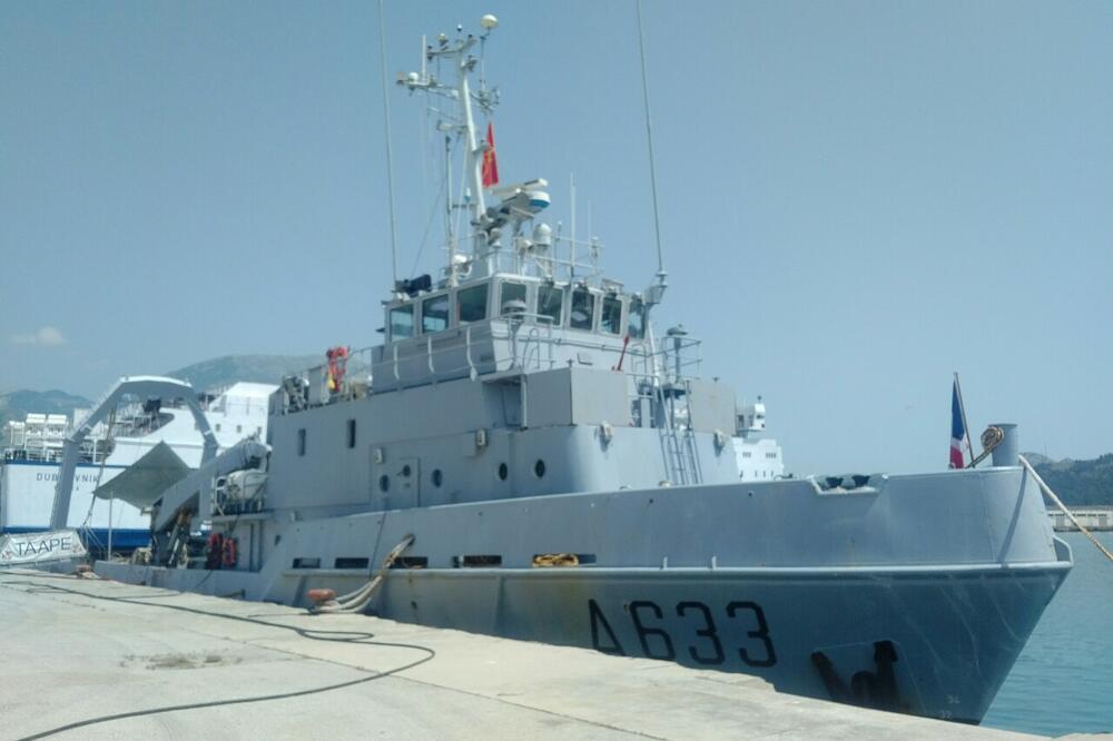 Remorker "TAAPE / A-633", Foto: Ministarstvo odbrane