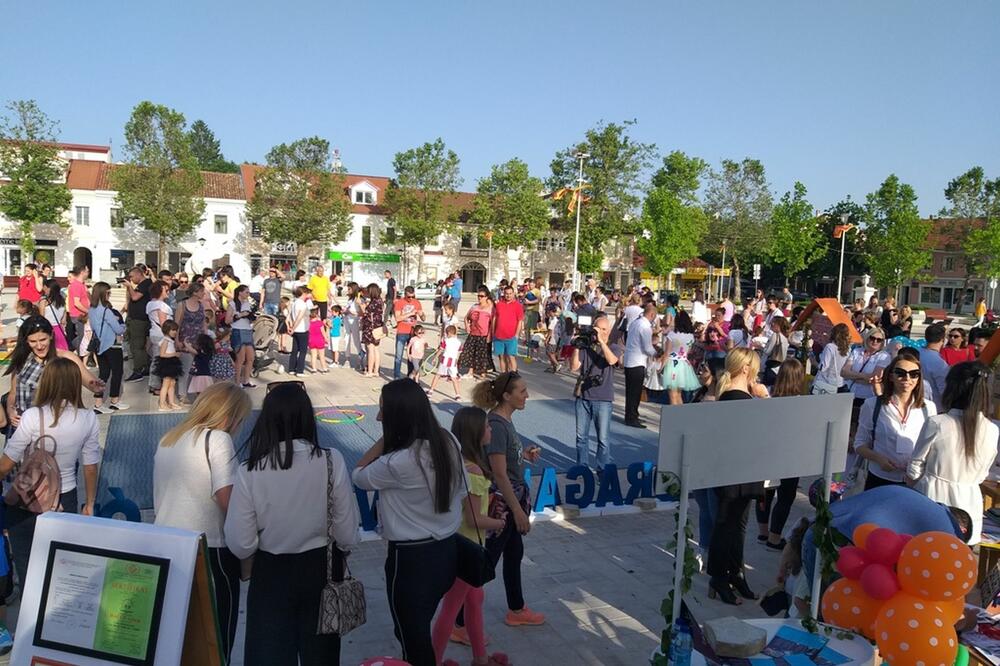 Nikšićki gradski trg, Foto: Svetlana Mandić