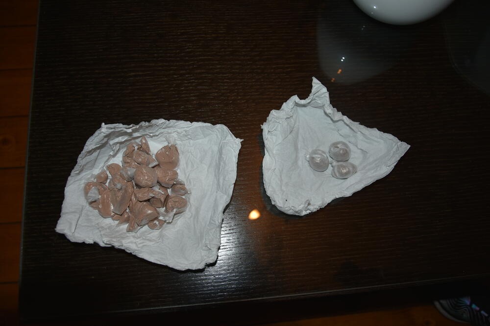 Heroin oduzet od Nikšićanina, Foto: Uprava policije