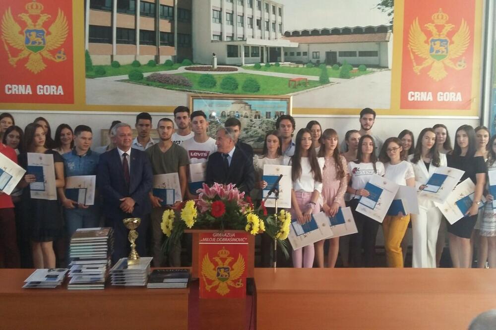 Dodjela Luča u bjelopoljskoj Gimnaziji, Foto: Jadranka Ćetković