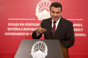 Zaev: Gruevski zemlju napustio u gepeku