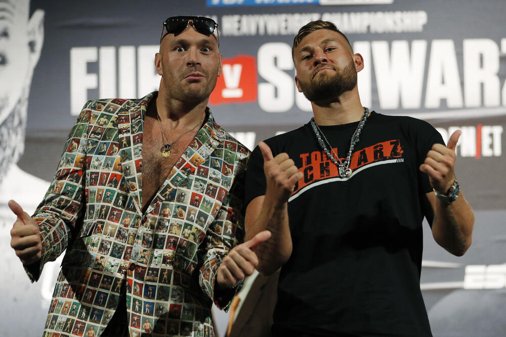 Fjuri i Švarc, Foto: John Locher