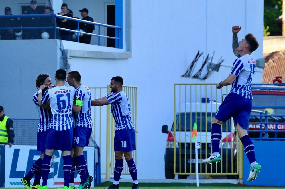 Fudbaleri Budućnosti, Foto: Savo Prelević